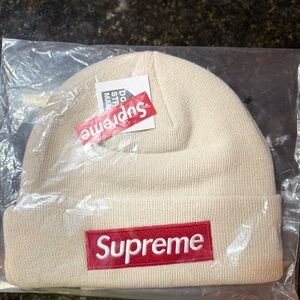 New Era Beige Knit Beanie